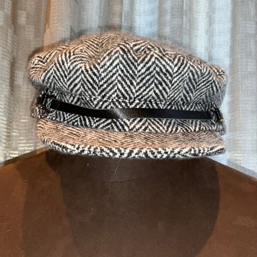 Burberry Black and White Herringbone Baker Boy Cap with Black Trim